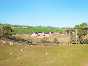 Photo 4- click for photo gallery